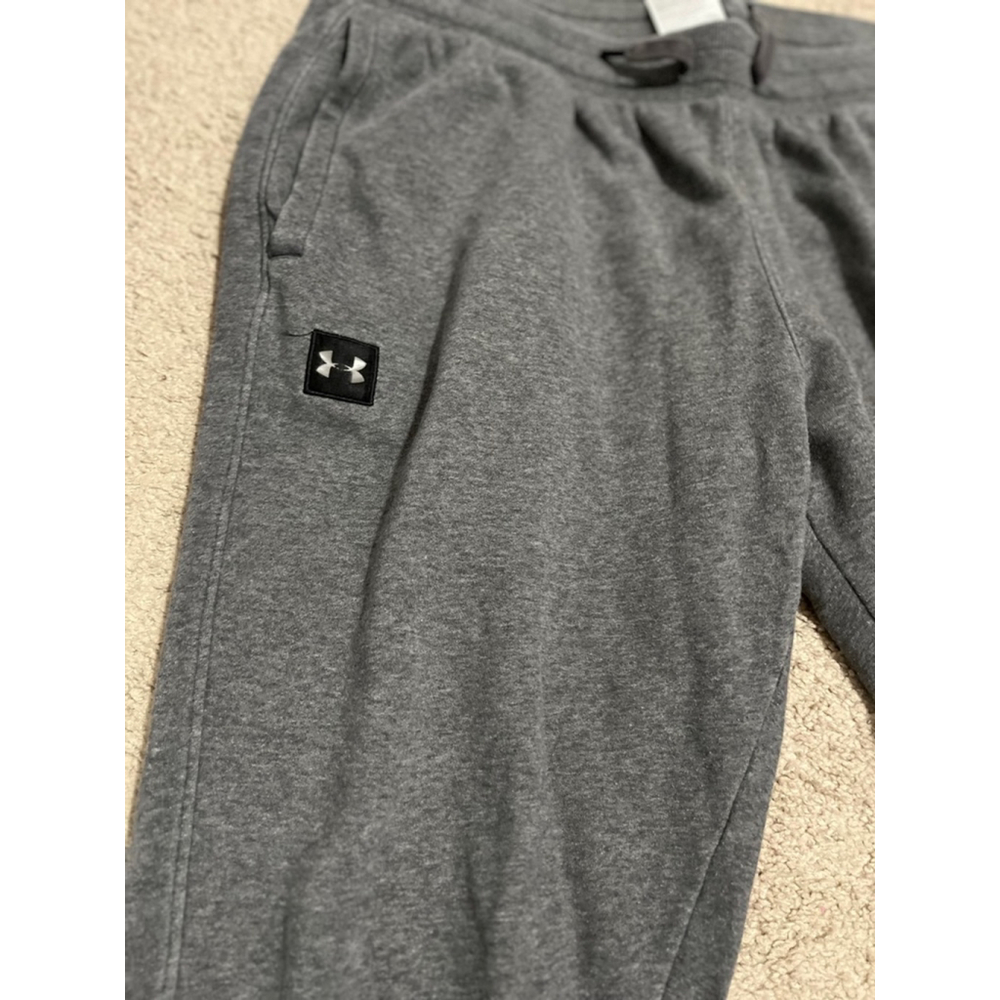 EUC Men's UnderArmour Gray Jogger Pants Size XL - Picture 6 of 6